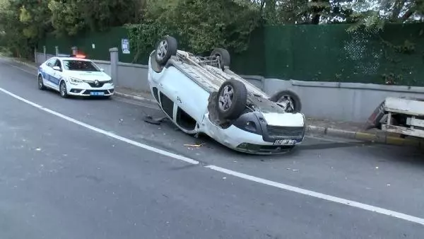 SARIYER'DE KALDIRIMA VURAN OTOMOBİL TAKLA ATTI