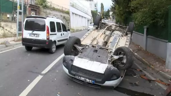 SARIYER'DE KALDIRIMA VURAN OTOMOBİL TAKLA ATTI