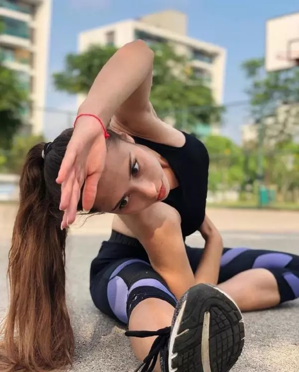 SOSYAL MEDYA FENOMENİNE UYGUNSUZ FOTOĞRAFINI ATTI, SAVCILIK 'KOVUŞTURMAYA YER YOK' DEDİ