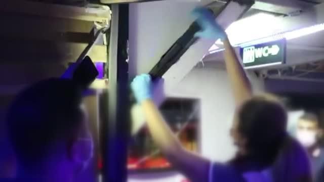 Son dakika... İzmir'de uyuşturucu şebekesine yönelik operasyonda 8 şüpheli tutuklandı