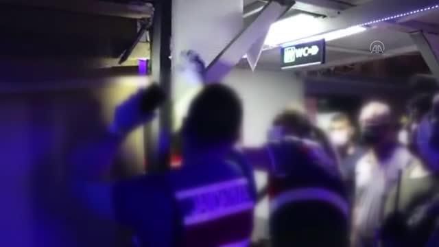Son dakika... İzmir'de uyuşturucu şebekesine yönelik operasyonda 8 şüpheli tutuklandı