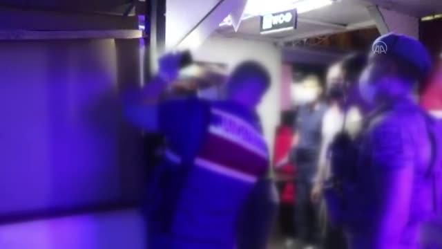 Son dakika... İzmir'de uyuşturucu şebekesine yönelik operasyonda 8 şüpheli tutuklandı