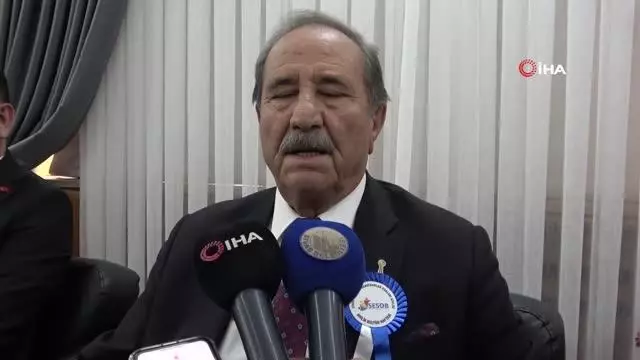 Yılın kalfası ve çırağı kaftanını giydi