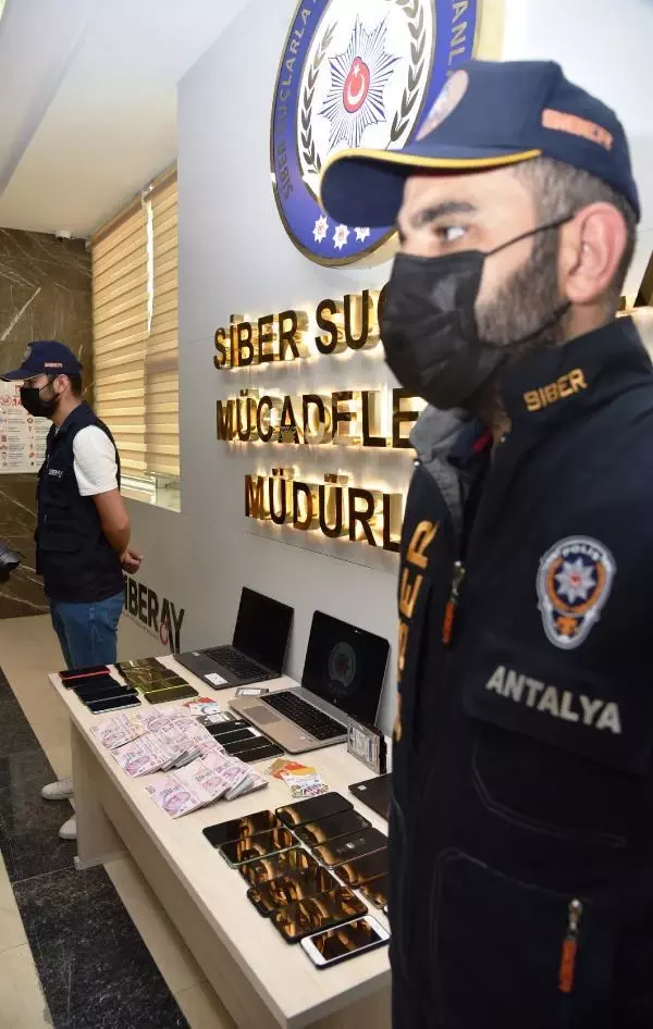 22 İLDE 'GARANTİLİ BAHİS KUPONU' DOLANDIRICILIĞI OPERASYONU: 51 GÖZALTI