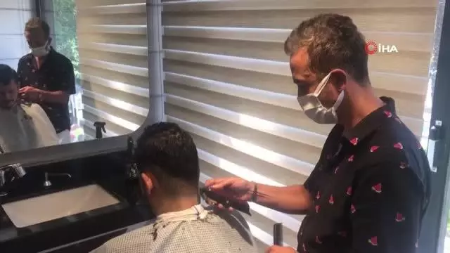30 yıllık kuaför Triatlon tutkusuyla görenleri hayran bırakıyor