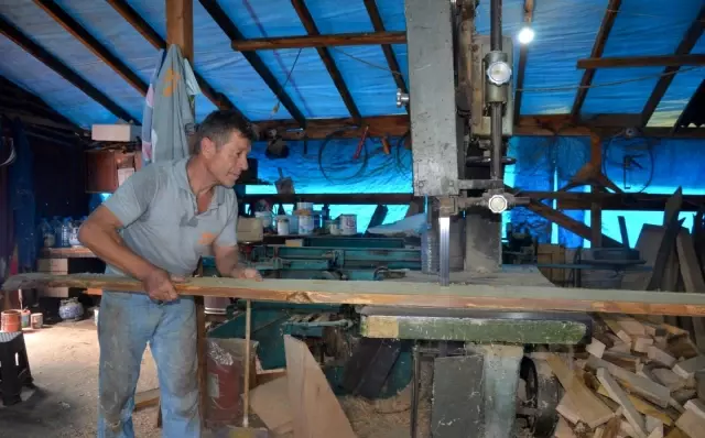 38 yıldır ahşap tekne üretiyor