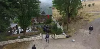 Uyuşturucu: Uyuşturucu ve silah ticareti yapan suç örgütüne yönelik operasyon: 29 gözaltı Uyuşturucu: Uyuşturucu ve silah ticareti yapan suç örgütüne yönelik operasyon: 29 gözaltı
