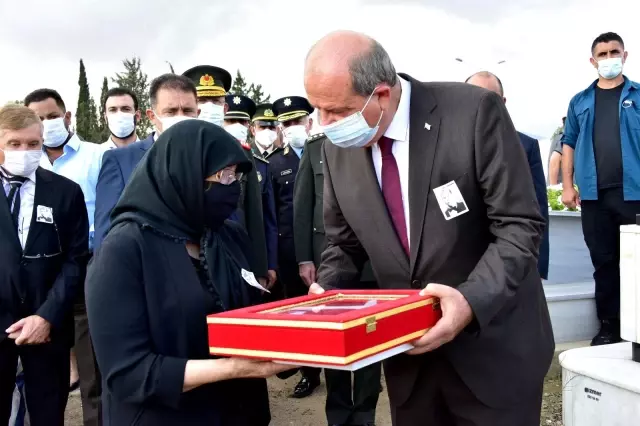 57 yıl sonra naaşı KKTC'ye getirilen şehit Gürsoy, askeri törenle defnedildi