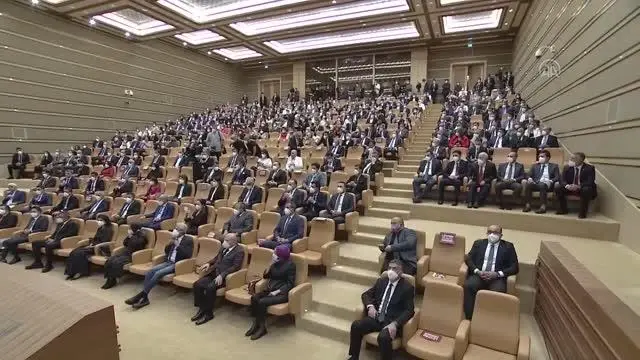 Son dakika haber: Cumhurbaşkanı Erdoğan, 6. Anadolu Medya Ödülleri töreninde konuştu: (2)