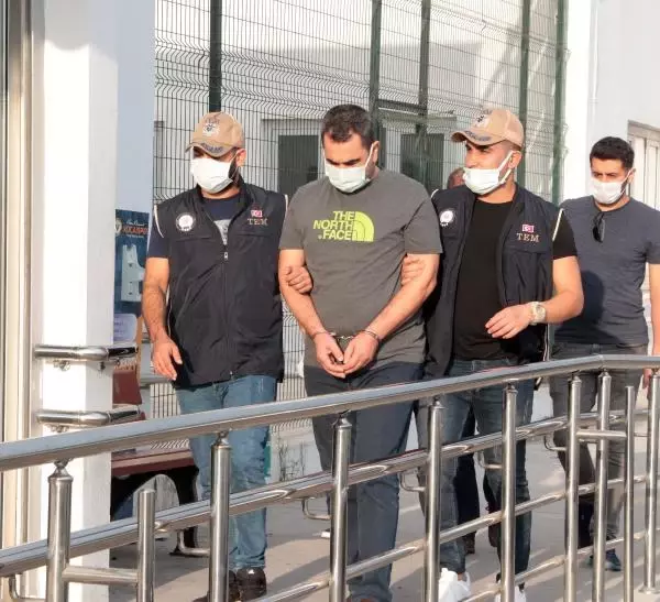 ADANA'DA FETÖ OPERASYONU: 8 GÖZALTI