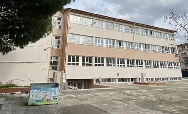 Akfen İnşaat, Hasan Akın Anadolu Lisesini tamamlayarak hizmete sundu