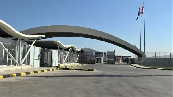 AKTAŞ SINIR KAPISI'NDA TİCARET HACMİ YÜZDE 100 BÜYÜDÜ