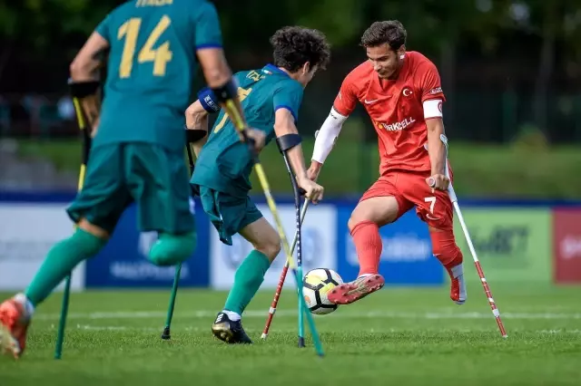 Ampute Milli Futbol Takımı, Avrupa Şampiyonası'nda çeyrek finale yükseldi