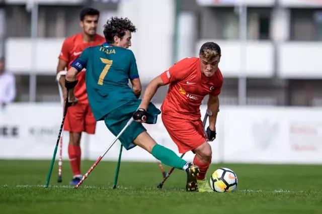 Ampute Milli Futbol Takımı, Avrupa Şampiyonası'nda çeyrek finale yükseldi