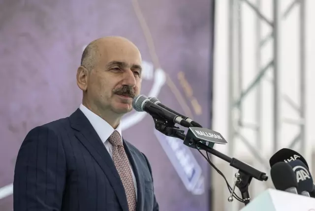 Karaismailoğlu: Türkiye yerinde saysın diye uğraşanların umutlarını boşa çıkarmaya devam edeceğiz