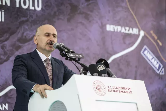 Karaismailoğlu: Türkiye yerinde saysın diye uğraşanların umutlarını boşa çıkarmaya devam edeceğiz