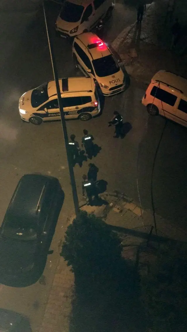 Arnavutköy'de sokak ortasında silahlı saldırı: 1 ölü