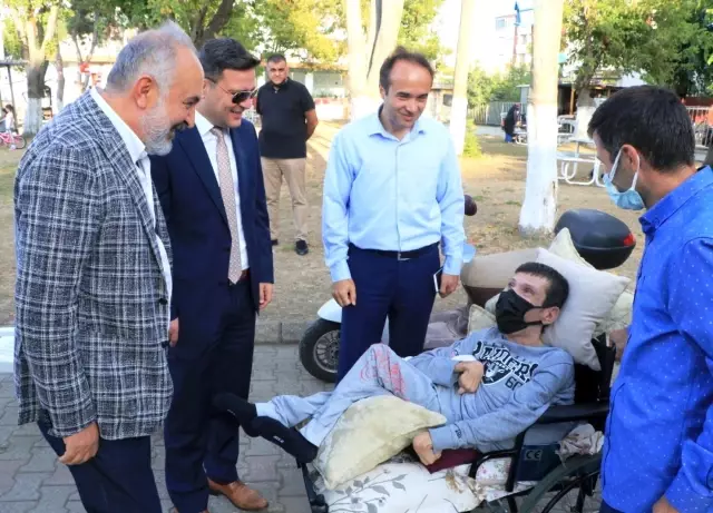 Ayak tenisi turnuvasında anlamlı başlangıç