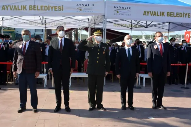 BALIKESİR - Ayvalık'ta düşman işgalinden kurtuluşun 99. yıldönümü törenleri yapıldı