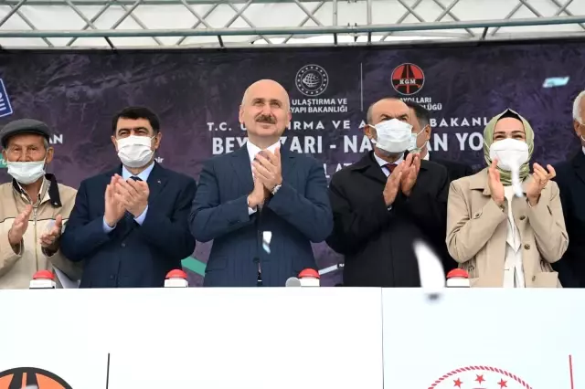 Karaismailoğlu: Türkiye yerinde saysın diye uğraşanların umutlarını boşa çıkarmaya devam edeceğiz