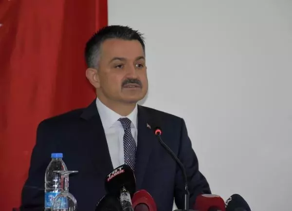 Pakdemirli: Tüm üreticileri Tarsim'e kayıt yaptırmaya davet ediyorum
