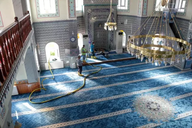 Başkan Ertuğrul Cevahir: Cami temizliği hizmetimiz kesintisiz devam edecek