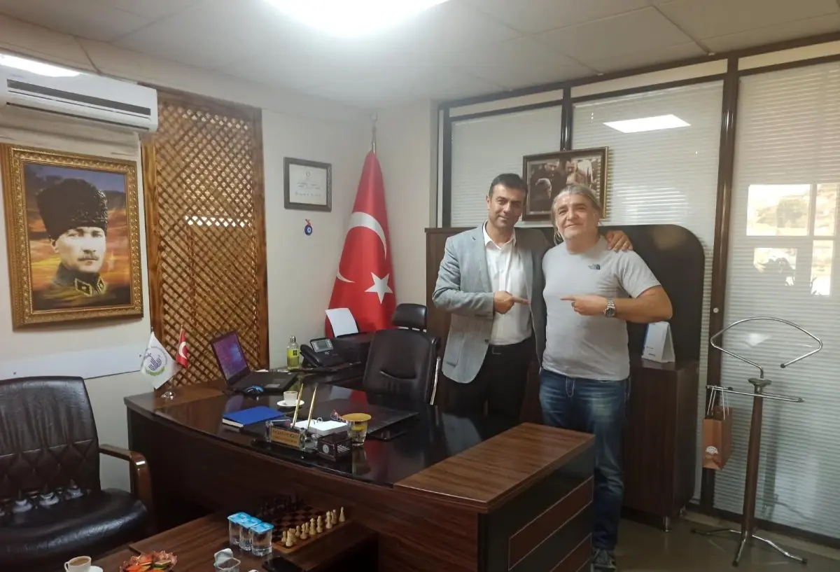 BAŞKAN YARDIMCIMIZ ALİ ŞAHİNOĞLU'NA SÜPER FM'DEN ZİYARET 15 2021, 16: 53