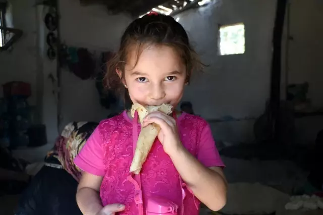 Yaptıkları bu ekmeği 1 yıl boyunca bayatlamadan tüketilebiliyorlar