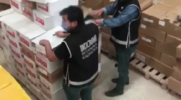 BÜYÜKÇEMECE'DE 7 MİLYON DEĞERİNDE KAÇAK TÜTÜN, CİNSEL İÇERİKLİ JEL VE PARFÜM YAKALANDI