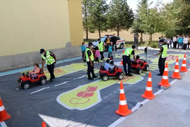 Çankırı'da trafik güvenliği eğitimi verildi