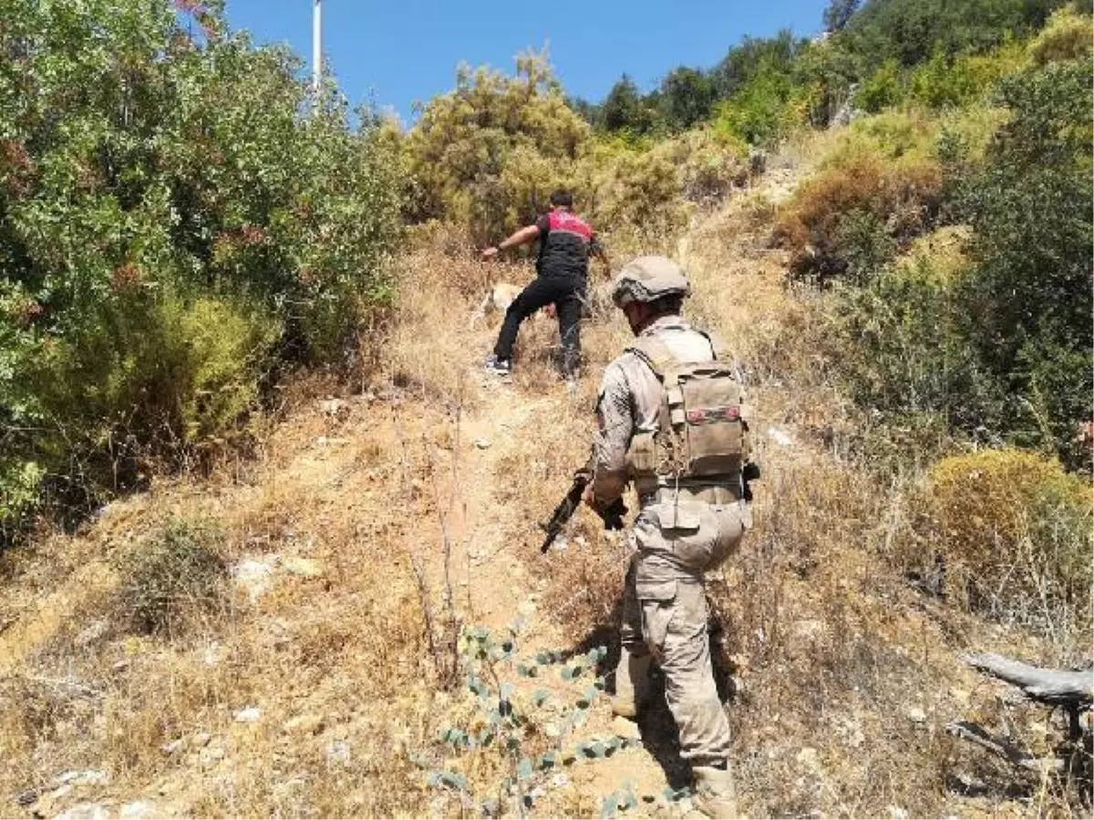 Cinayet şüphelisi, saklandığı barakada tüfekle yakalandı