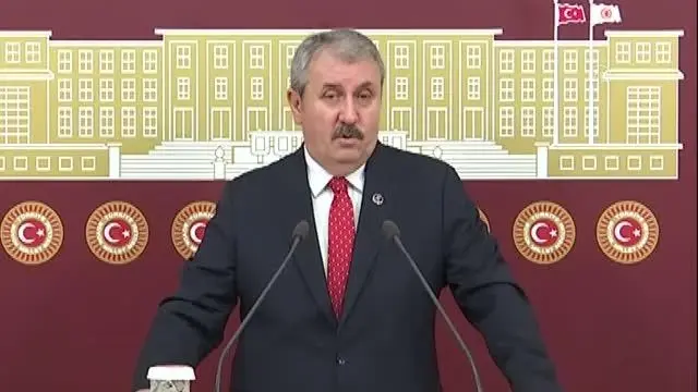 Destici: Meral Akşener eğer HDP'yi PKK'nın yanında konumlandırıyorsa bunu Meral Hanım'ın kendi ağzından duymak istiyoruz