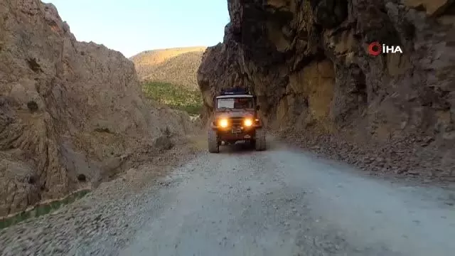 Dünya Geçici Miras Listesi'ne alınan Kemaliye, yaz aylarında ilçe nüfusunun 10 katı ziyaretçi ağırlıyor