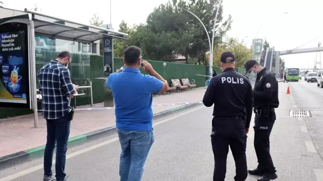 Durakta bırakılan şüpheli çanta ekipleri harekete geçirdi