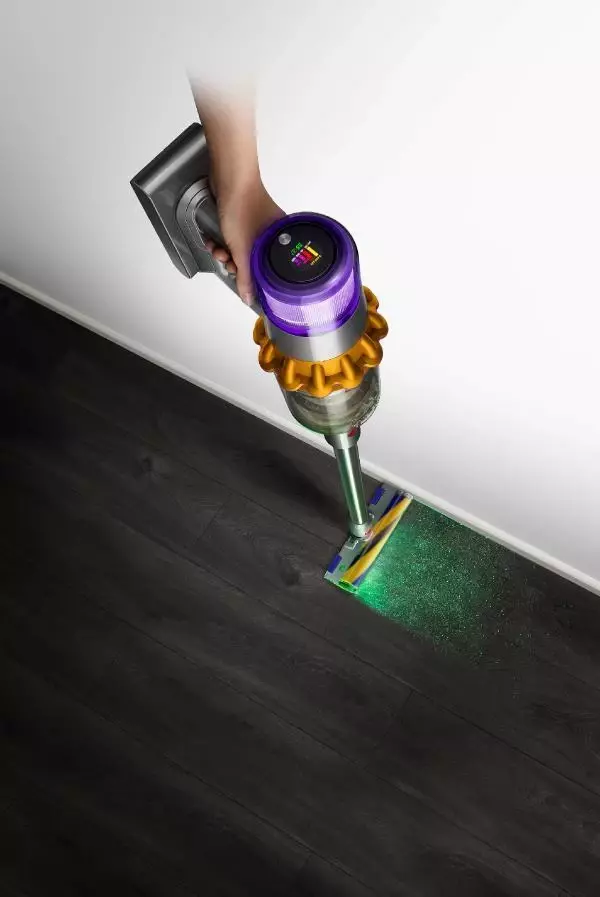 Dyson'ın lazer teknolojisine sahip yeni kablosuz süpürgeleri tanıtıldı