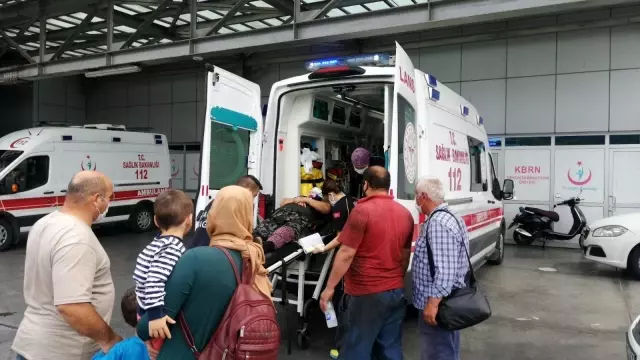 Patpat devrildi: 4 yaralı