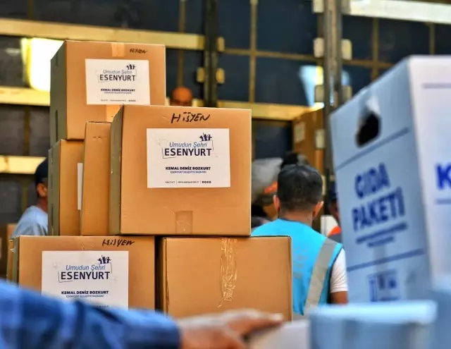 Esenyurt Belediyesi'nden, selden etkilenen vatandaşlara yardım