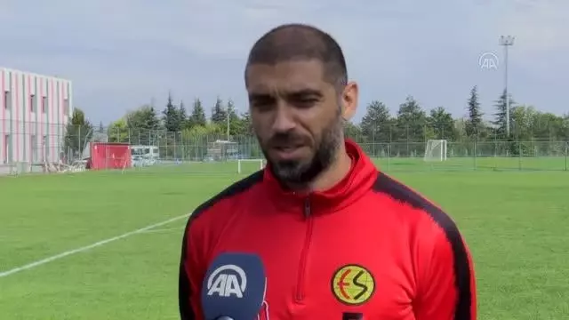 ESKİŞEHİR - Anadolu yıldızı Eskişehirspor'un deneyimli kaptanları başarı için gençlerin enerjisine güveniyor