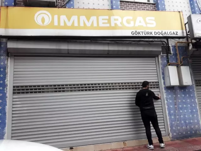 Esnafa 'siftah zarfı' dağıttılar