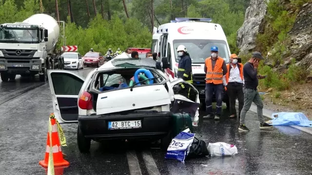 Son dakika haber: Eve dönüş yolundaki kaza 2 kızı anne ve babasından ayırdı