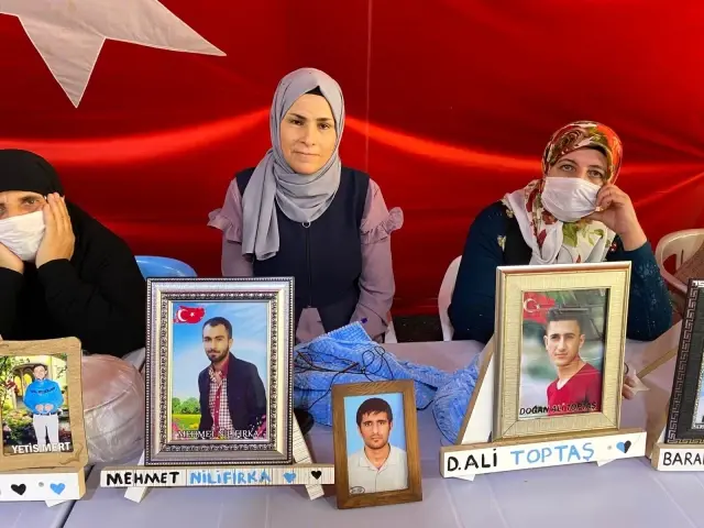 Evlat hasreti çeken anne Nilifırka: Elinden kalemi, mesleğini, geleceğini aldılar