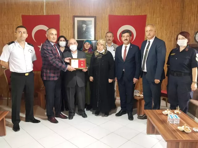 Yerköylü karı-koca evlerini, TSK Güçlendirme Vakfı'na bağışladı