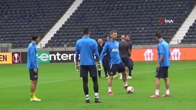 Fenerbahçe, E. Frankfurt maçı hazırlıklarını tamamladı