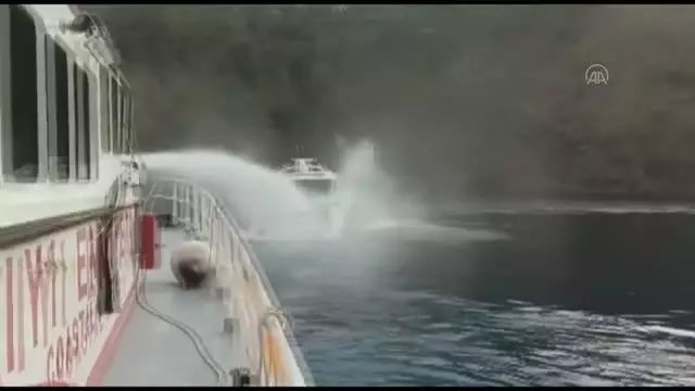 Fethiye'de lüks motor yatta çıkan yangın hasara yol açtı