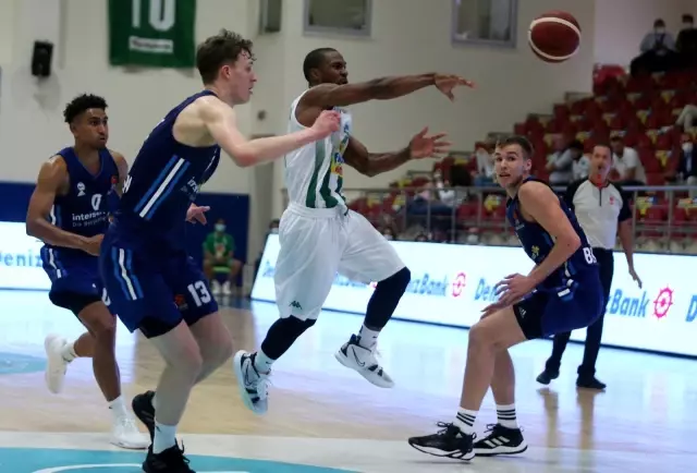 Frutti Extra Cup: Frutti Extra Bursaspor: 89 - ALBA Berlin: 75