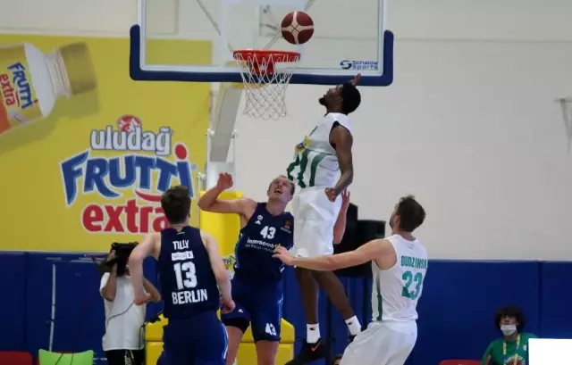 Frutti Extra Cup: Frutti Extra Bursaspor: 89 - ALBA Berlin: 75