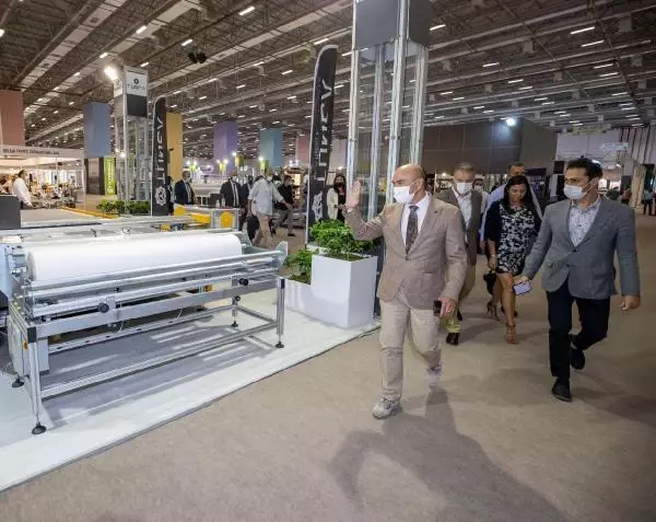 FUAR İZMİR'DE MODA FUARLARI AÇILDI