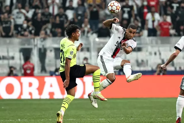 Futbol: UEFA Şampiyonlar Ligi