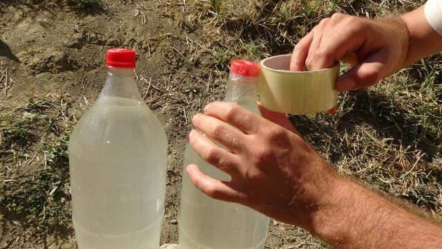 Halk arasında şifalı olarak bilinen mikroplu su için Muş'a akın ediyorlar