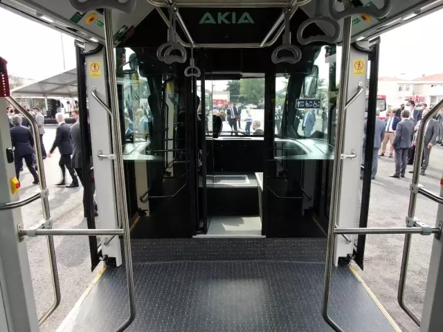 İBB metrobüs filosu için 160 yeni otobüs alıyor